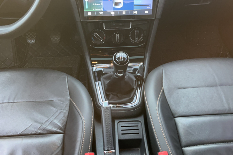 大众 宝来 2016款 230TSI 手动舒适型局部细节18