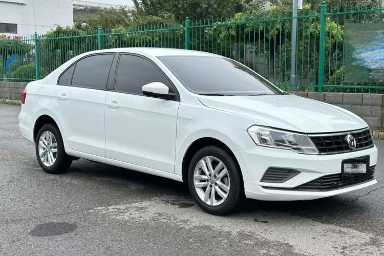 大众 捷达 2019款 梦想版 1.4L 手动时尚型车身外观6002