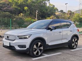 沃尔沃XC40新能源 2021款 P8 纯电 四驱智雅运动版