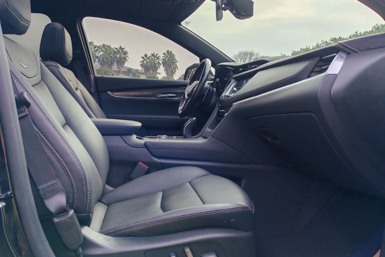 凯迪拉克XT5 2022款 2.0T 四驱豪华型（蜂鸟版）中控内饰7001