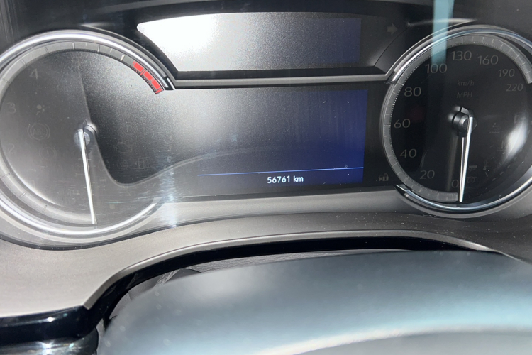 凯迪拉克XT5 2020款 28T 四驱豪华型中控内饰15