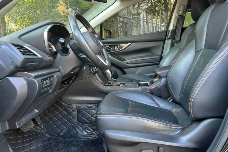 斯巴鲁XV 2019款 2.0i 全驱豪华版 国VI中控内饰7002