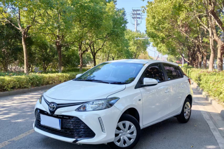 丰田 威驰FS 2017款 1.5L CVT锋驰版车身外观1