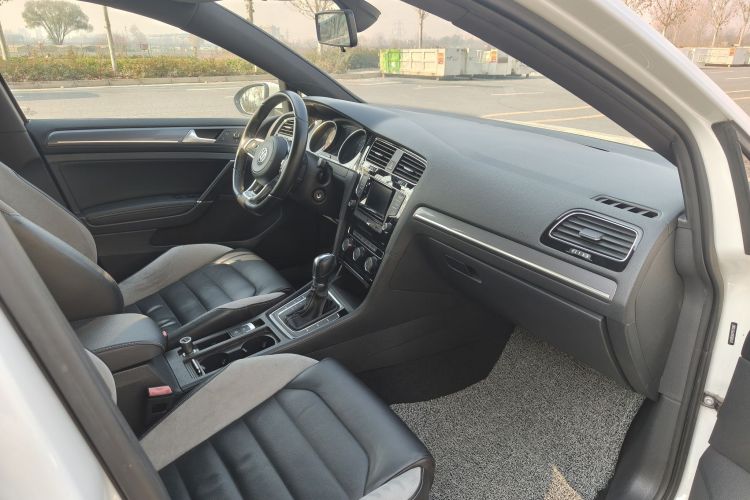 大众 高尔夫 2016款 1.4TSI 自动R-Line中控内饰7004