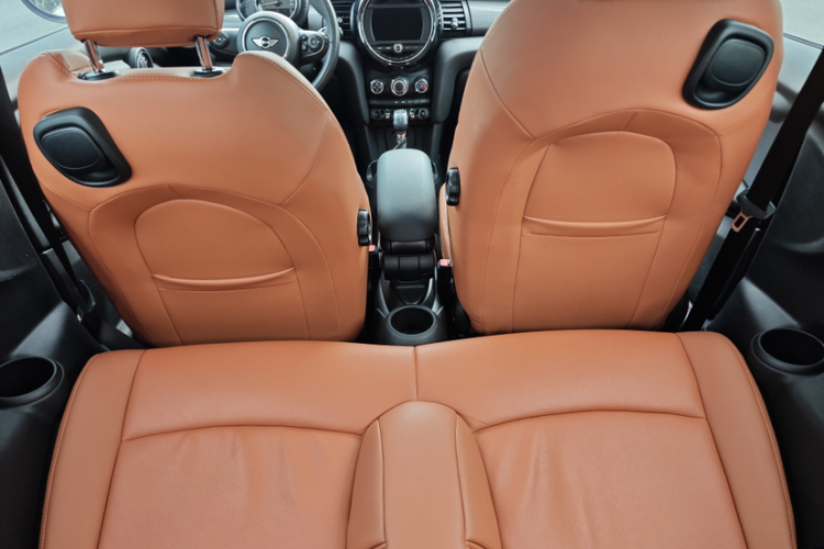 MINI 2016款 1.5T COOPER中控内饰7002