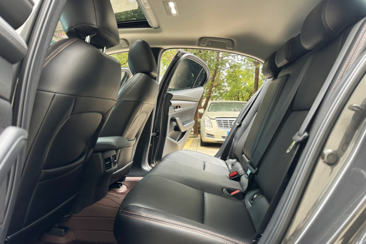 马自达3 昂克赛拉 2023款 2.0L 自动质炫版中控内饰7003