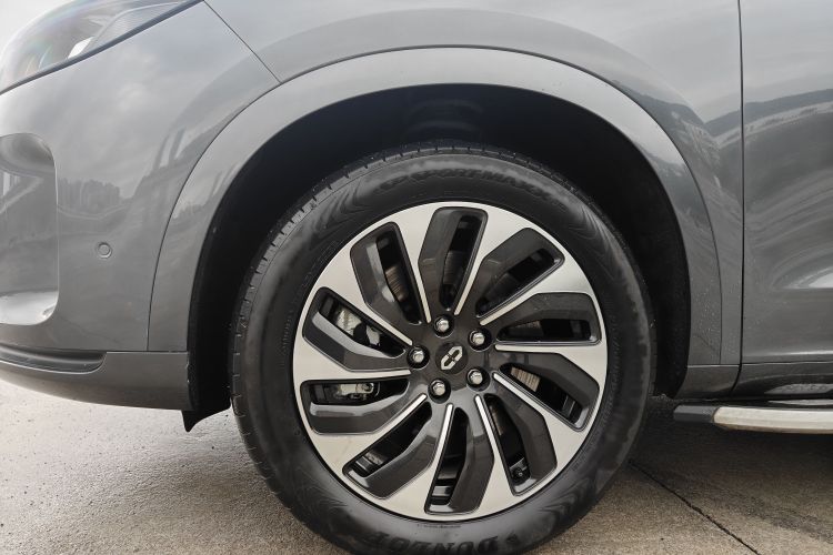 鸿蒙智行 问界M7 2022款 1.5T 四驱豪华版车身外观6009