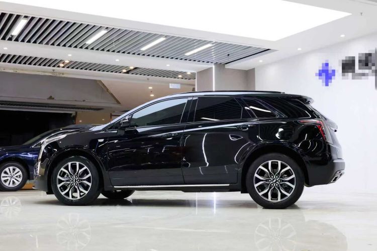 凯迪拉克XT5 2022款 2.0T 四驱尊贵型车身外观6002