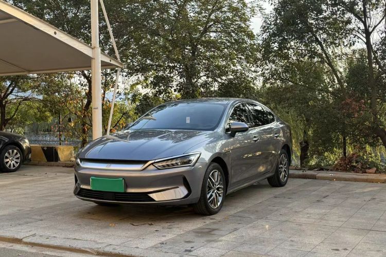 比亚迪 秦PLUS 2024款 荣耀版 EV 420KM领先型车身外观6003