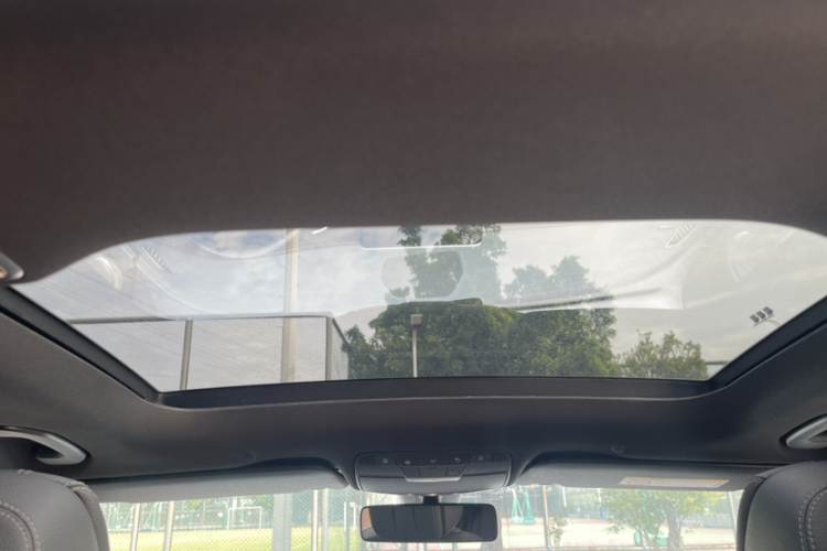 奔驰GLC 2021款 GLC 260 L 4MATIC 动感型局部细节22