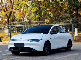 零跑汽车 零跑C01 2023款 525舒享版