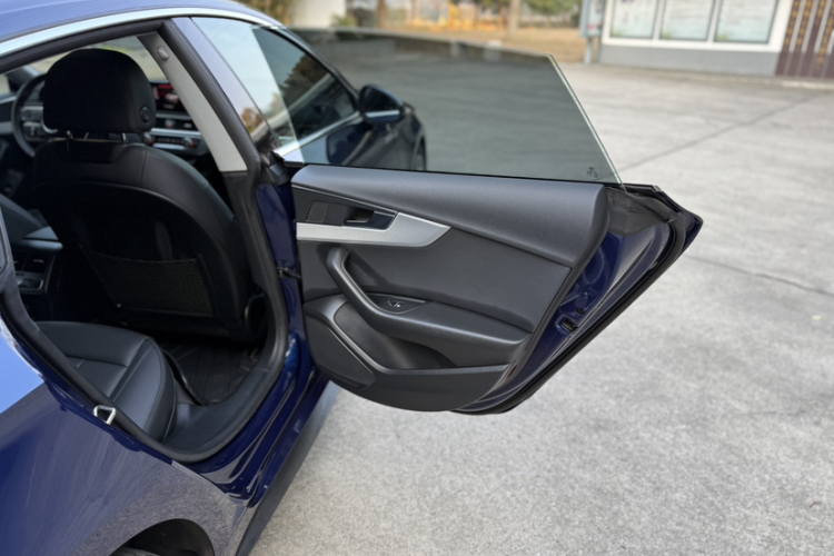 奥迪A5 2017款 Sportback 40 TFSI 时尚型中控内饰7004