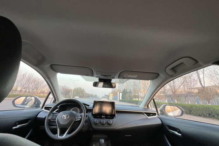 丰田 卡罗拉 2022款 1.2T S-CVT先锋PLUS版局部细节22