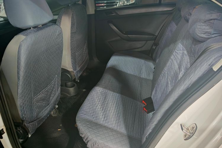 大众 桑塔纳 2019款 1.5L 自动风尚版 国VI中控内饰7002