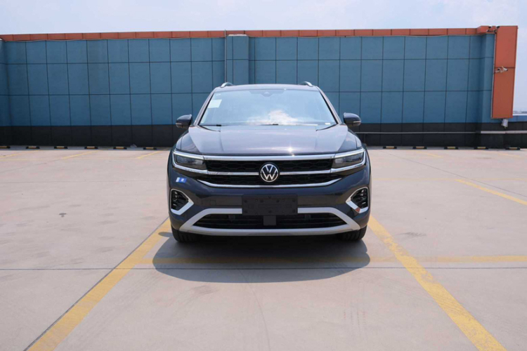 大众 揽境 2025款 380TSI 四驱豪华佳境Pro  众享款 6座车身外观6001