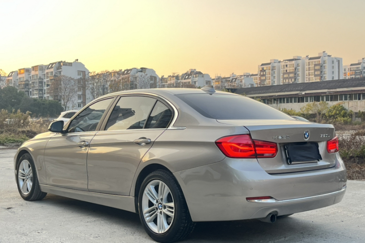 宝马3系 2016款 320Li 时尚型车身外观6003