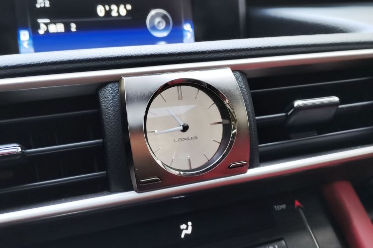 雷克萨斯IS 2017款 300 锋尚版中控内饰7007