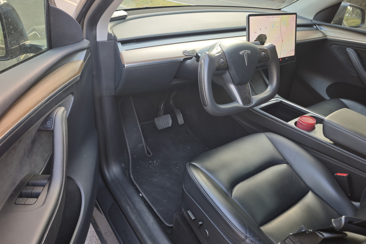 特斯拉 Model Y 2021款 标准续航后驱版局部细节19