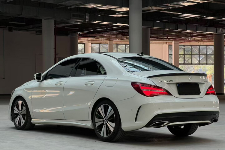 奔驰CLA 2017款 改款 CLA 200 时尚型车身外观6003