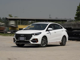 奇瑞 艾瑞泽5 PLUS 2025款 1.5L CVT 新动版