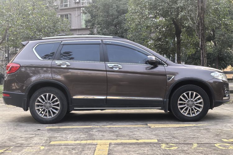 哈弗H6 2015款 运动版 1.5T 自动两驱豪华型车身外观6009