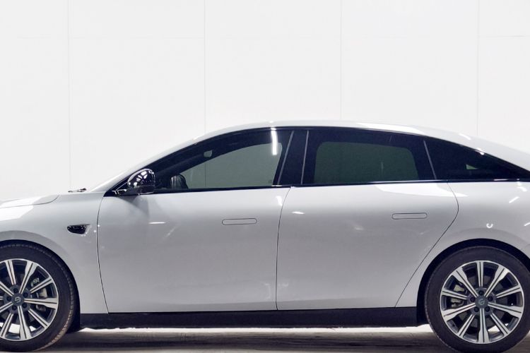 零跑汽车 零跑C01 2023款 606舒享版车身外观6009