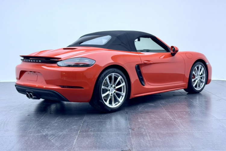 保时捷718 2016款 Boxster 2.0T车身外观6002