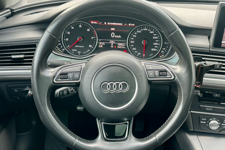 奥迪A6(进口) 2015款 3.0T allroad quattro中控内饰15