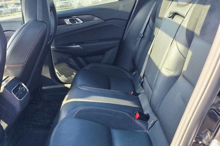 领克03 2019款 1.5TD DCT劲版 国VI中控内饰7003