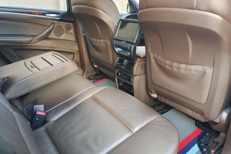 宝马X5(进口) 2011款 xDrive35i 豪华型中控内饰7007