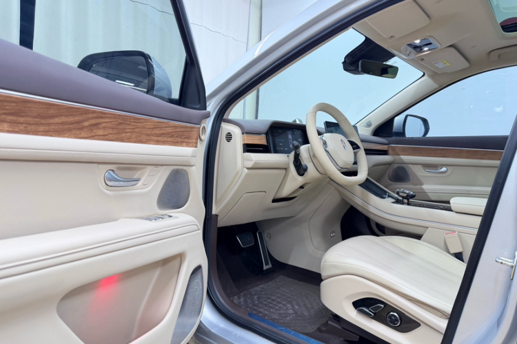 鸿蒙智行 问界M7 2024款 1.5T 后驱Plus版 5座中控内饰7002