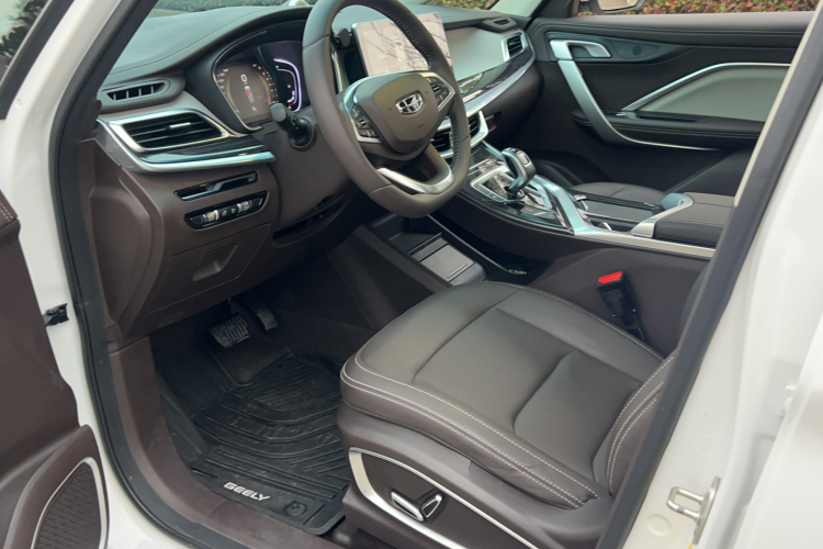 吉利汽车 嘉际 2021款 1.8TD DCT豪华型中控内饰7003