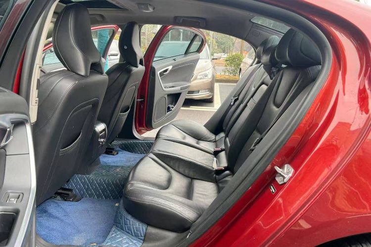 沃尔沃S60 2016款 S60L T5 智驭版车身外观6004