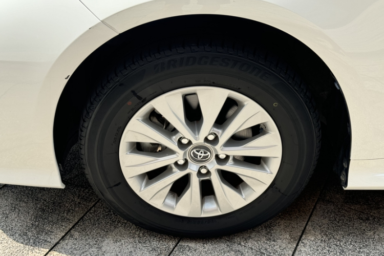 丰田 卡罗拉 2022款 1.2T S-CVT先锋PLUS版车身外观6003