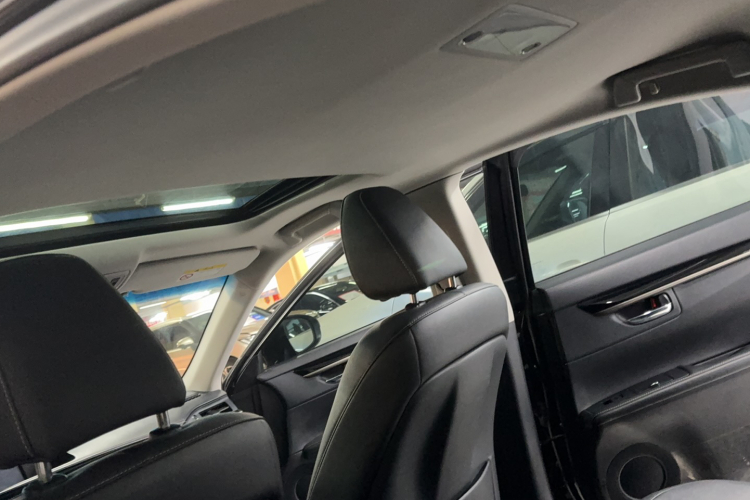 雷克萨斯ES 2014款 250 精英版局部细节22