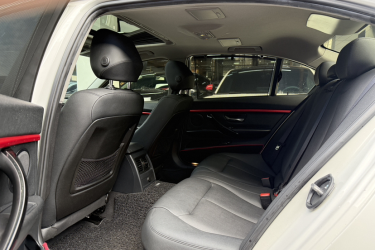 宝马3系 2015款 320Li 超悦版时尚型中控内饰7003