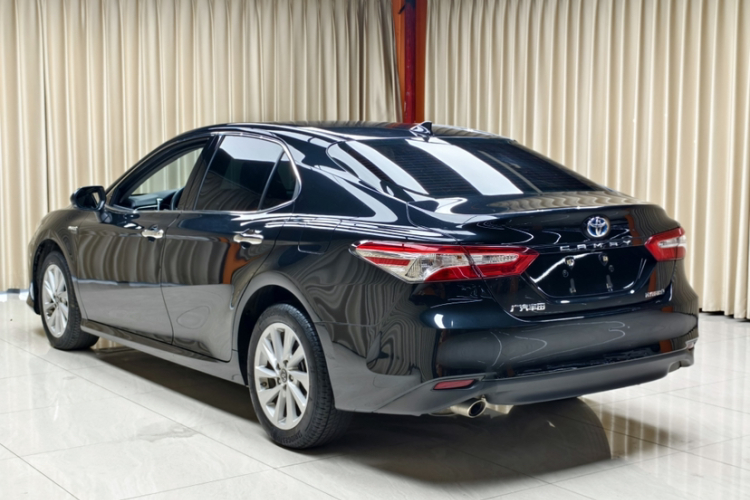 丰田 凯美瑞 2023款 双擎 2.5HGVP 领先版车身外观6005