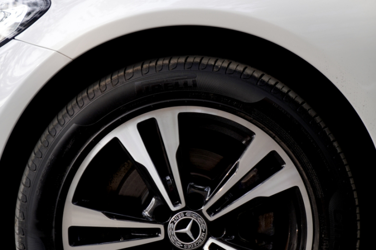 奔驰C级 2017款 改款 C 200 运动版车身外观6012