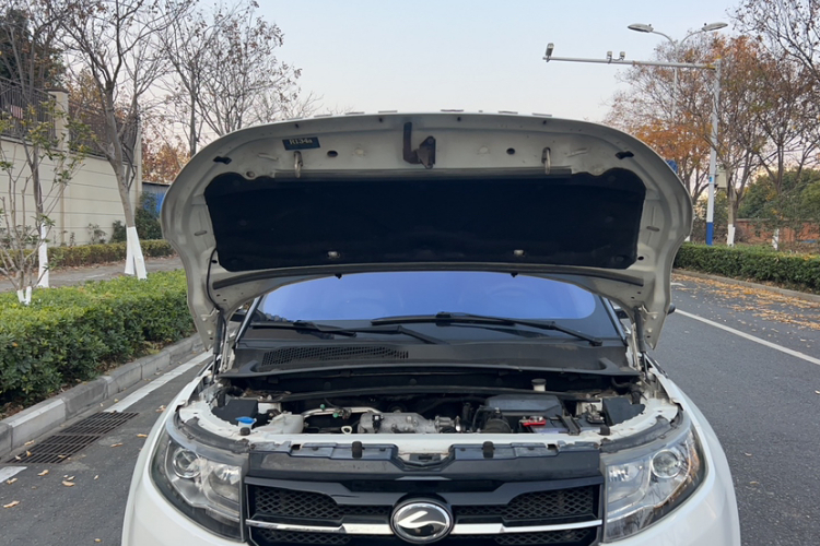 陆风X7 2015款 2.0T 全景旗舰版局部细节24