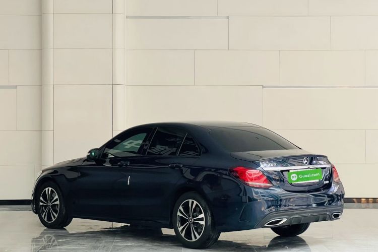 奔驰C级 2019款 C 260 运动版车身外观6005