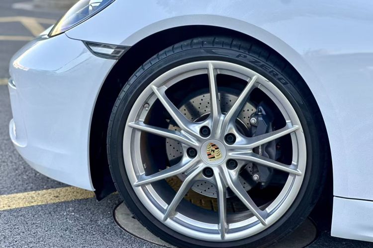 保时捷718 2022款 Boxster 2.0T车身外观6003