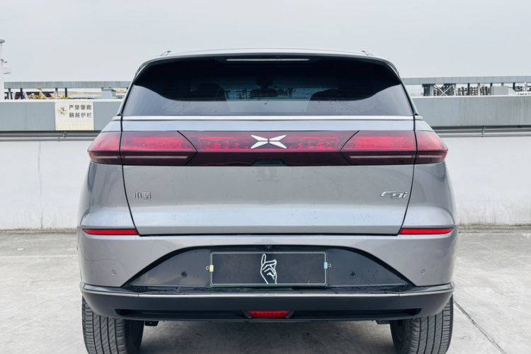 小鹏G3 2021款 G3i 520G+车身外观6007