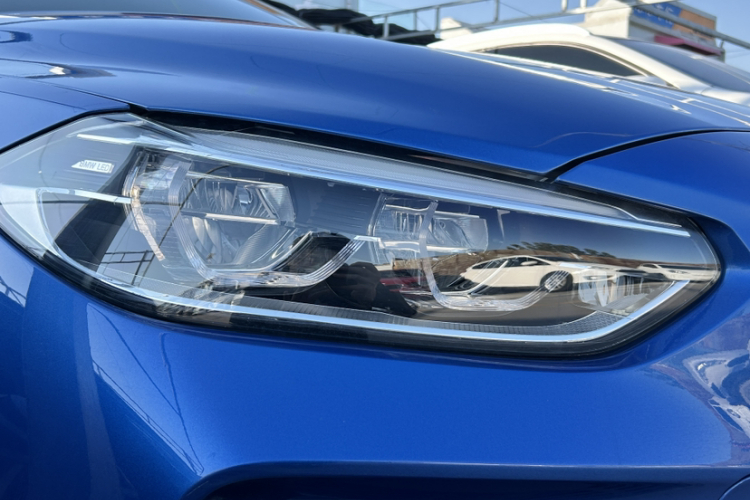 宝马1系 2020款 120i M运动套装车身外观6008