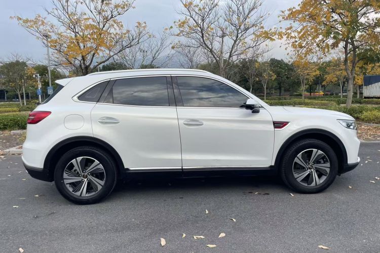 红旗HS5 2019款 2.0T 智联旗享版车身外观6003