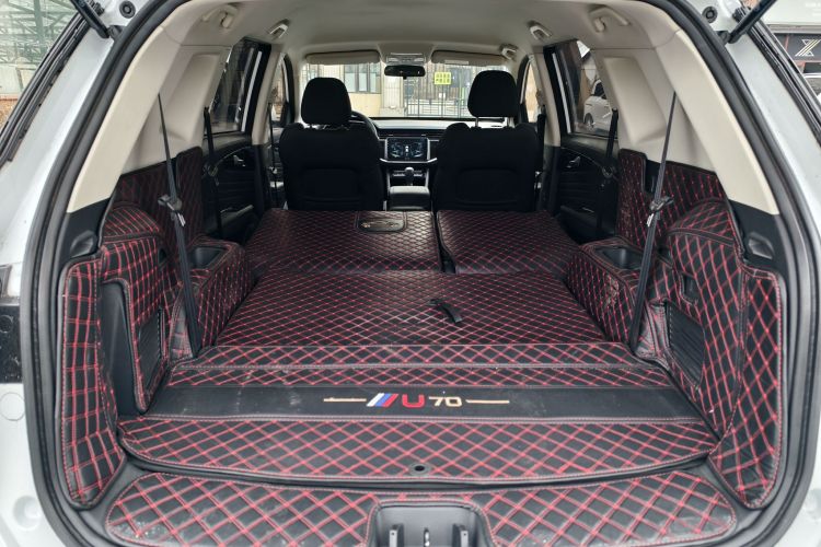 中国重汽VGV VGV U70 2020款 1.5T 手动舒适版 7座中控内饰7008