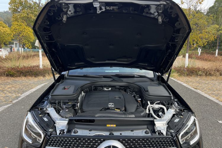 奔驰GLC 2020款 GLC 260 L 4MATIC 豪华型中控内饰7013