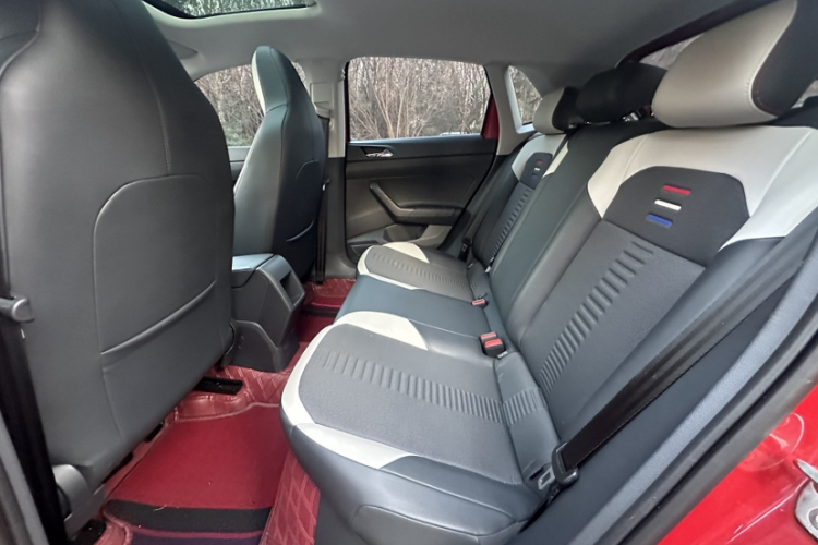 大众 Polo 2023款 改款 Plus 1.5L 自动炫彩科技版中控内饰7001