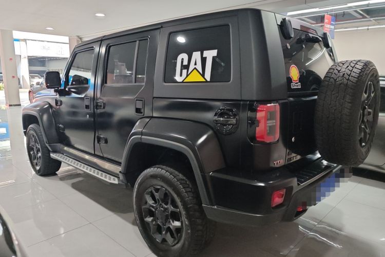 北京BJ40 2023款 2.0D 自动四驱刀锋英雄版侠客型车身外观6004