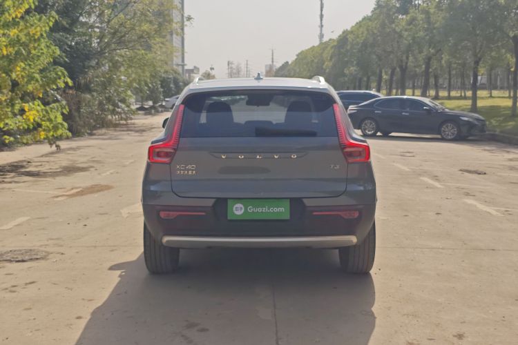 沃尔沃XC40 2020款 T3 智行时尚版车身外观6003