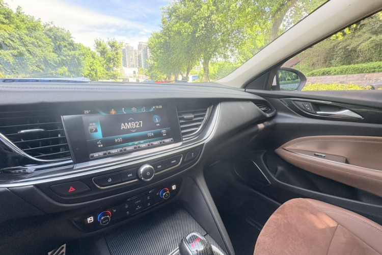 别克 君威 2017款 20T 精英型车身外观6007